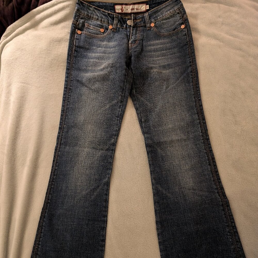 JOY JEANS WOMEN'S Denim 5 Peace Metal Studs Embroidered Pattern J1 = Butterfly